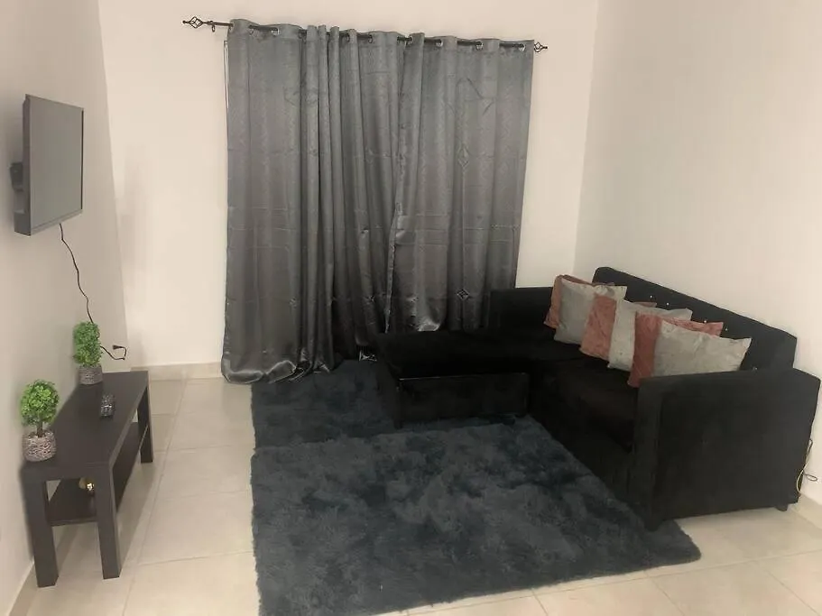 Apartamento Con Piscina Y A 5 Minutos De La Playa Apartman
